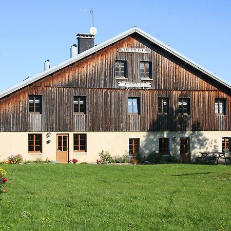 Auberge De La Perdrix Hauterive-la-Fresse Esterno foto