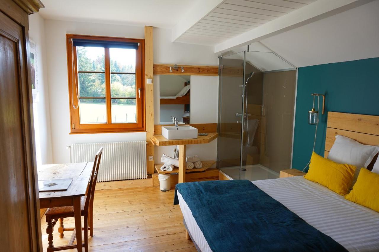 Auberge De La Perdrix Hauterive-la-Fresse Esterno foto